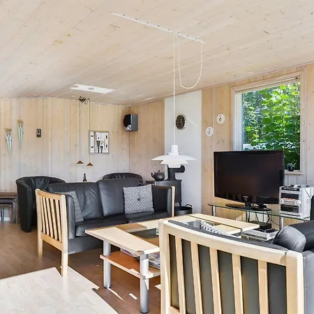 Holiday home Leandra - 600m From The Sea In Se Jutland By Interhome Augustenborg